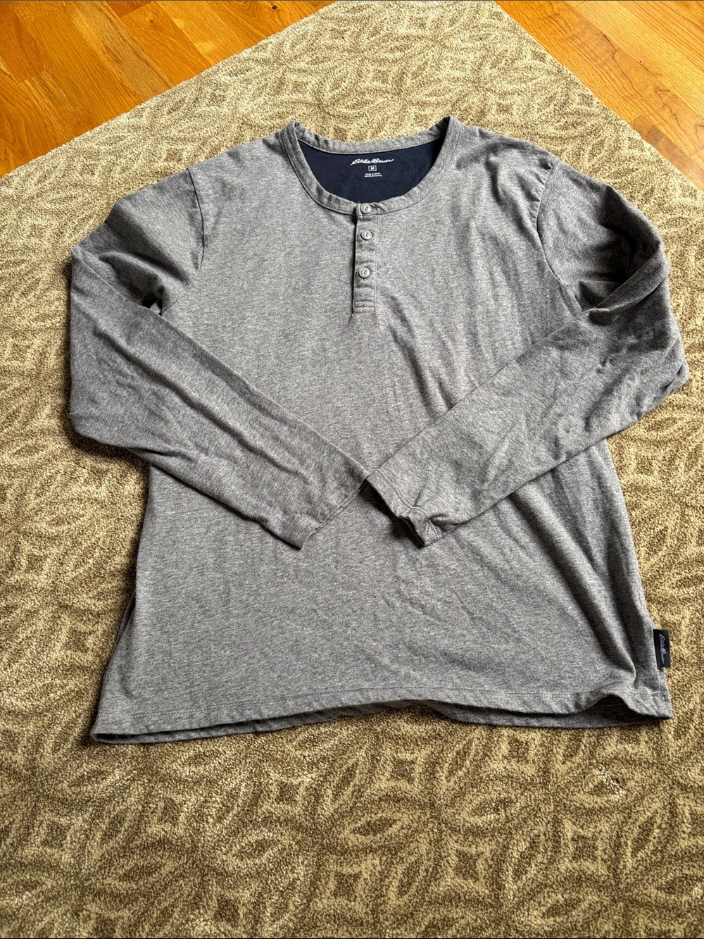 Eddie Bauer Men's Heather Gray Long-Sleeve Henley